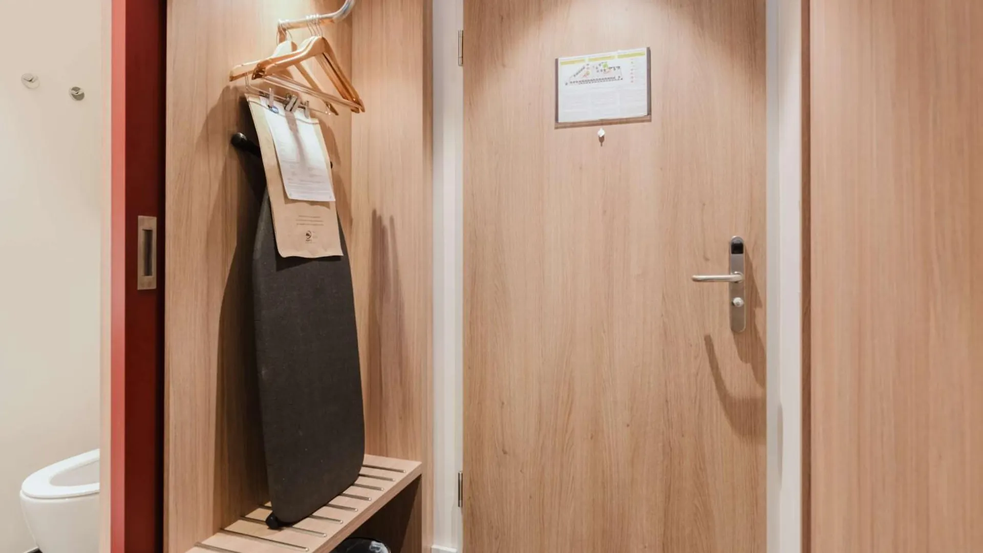 Hotel Hampton By Hilton Vienna City West